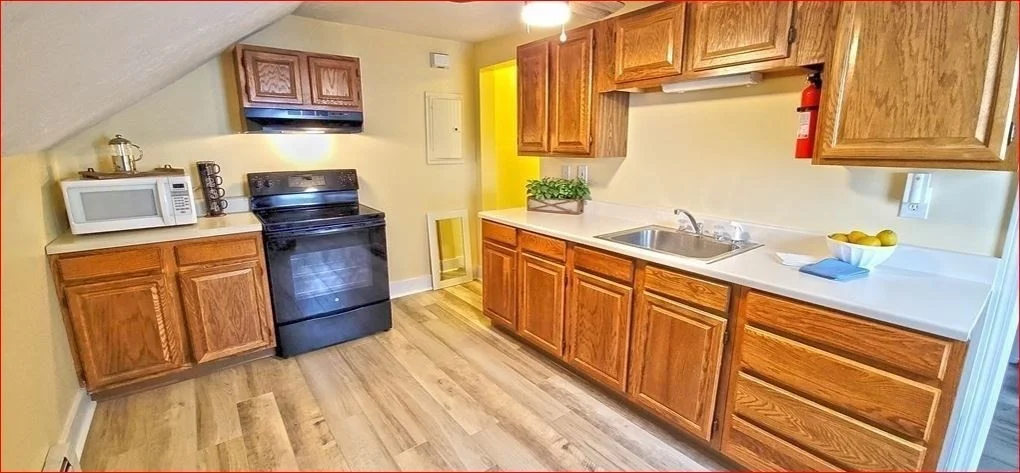 1 bed, 1 bath apartment for rent at 5 Lake St Unit 2, Webster — photo 12 of 18