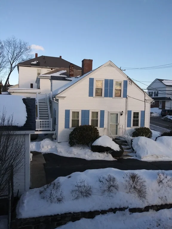 1 bed, 1 bath apartment for rent at 5 Lake St Unit 2, Webster — photo 3 of 18