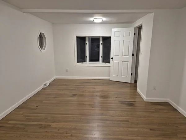 2 bed, 1 bath apartment for rent at 5 Lakeview Ave, Peabody — photo 12 of 19