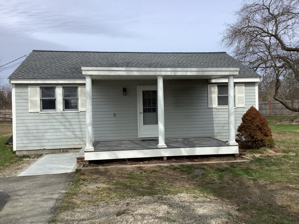 1 bed, 1 bath apartment for rent at 5 Lakemans Ln, Ipswich — photo 4 of 17