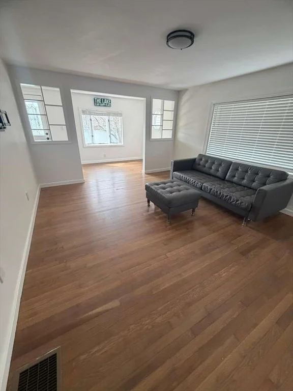 2 bed, 1 bath apartment for rent at 5 Lakeview Ave, Peabody — photo 17 of 21