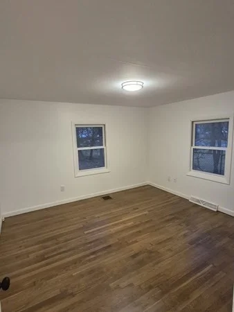 2 bed, 1 bath apartment for rent at 5 Lakeview Ave, Peabody — photo 5 of 21