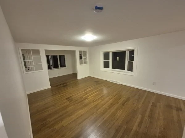 2 bed, 1 bath apartment for rent at 5 Lakeview Ave, Peabody — photo 9 of 21