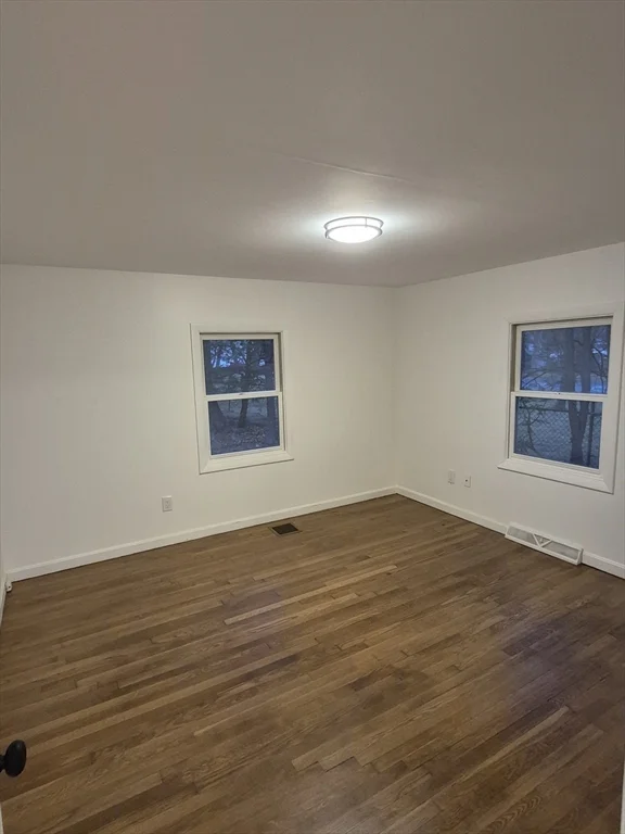 2 bed, 1 bath apartment for rent at 5 Lakeview Ave Unit 5, Peabody — photo 22 of 25