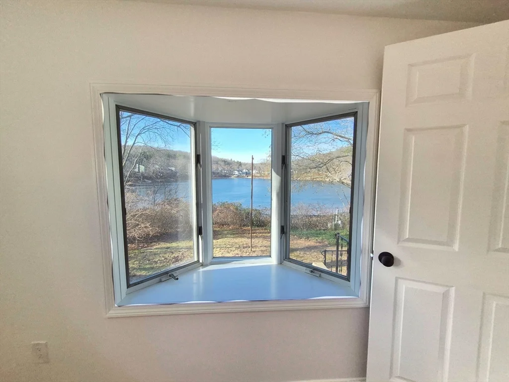 2 bed, 1 bath apartment for rent at 5 Lakeview Ave Unit 5, Peabody — photo 21 of 25