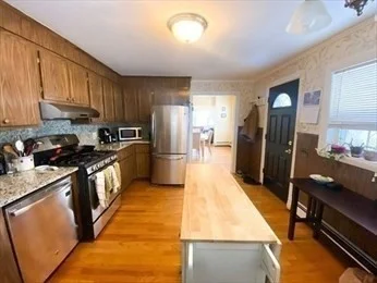 2 bed, 1 bath apartment for rent at 5 Larose Pl Unit 1, Brighton — photo 4 of 15