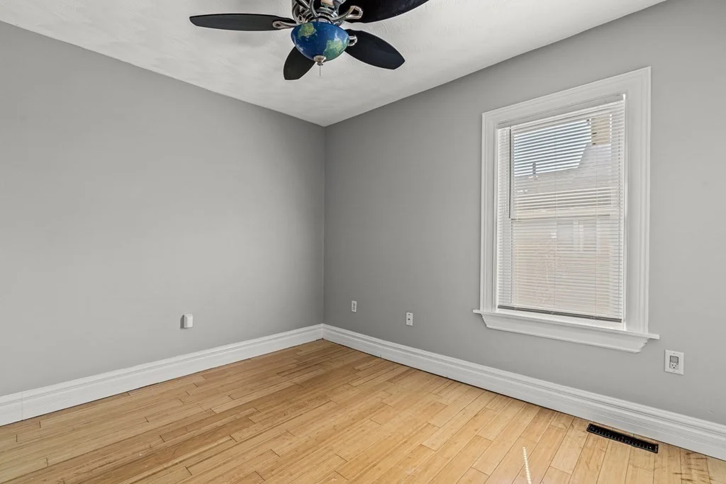 3 bed, 2 bath apartment for rent at 5 Laurel St Unit 2, Everett — photo 17 of 26