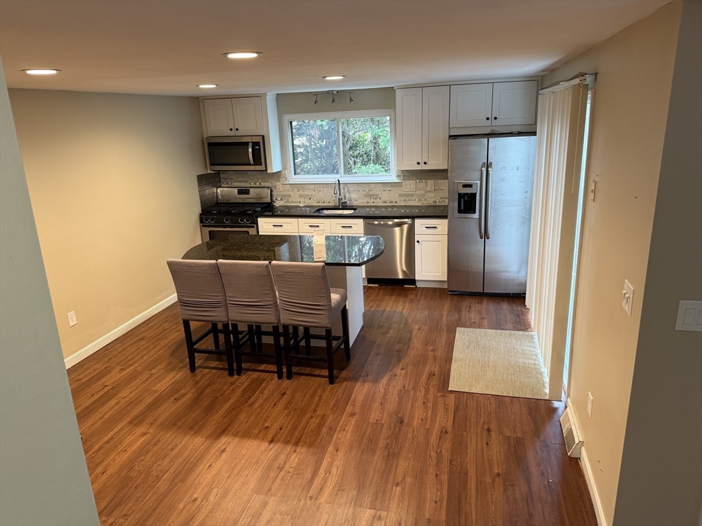 2 bed, 1 bath apartment for rent at 5 Leland Farm Rd Unit 5, Ashland — photo 6 of 15