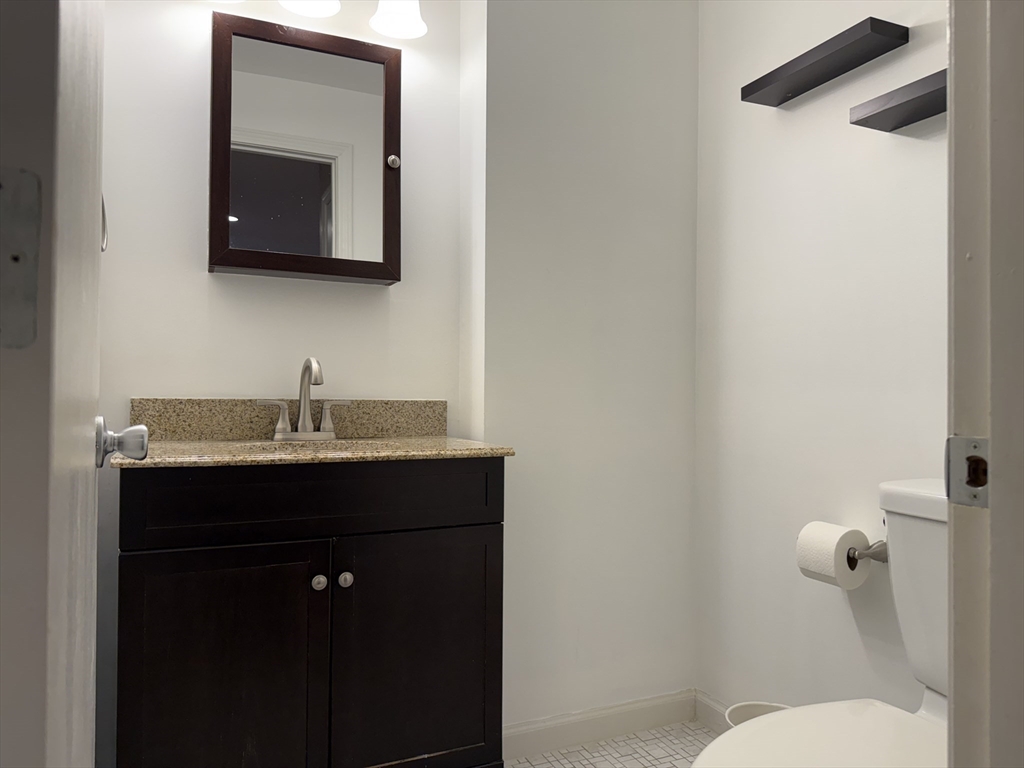 2 bed, 1 bath apartment for rent at 5 Leland Farm Rd Unit 5, Ashland — photo 8 of 15