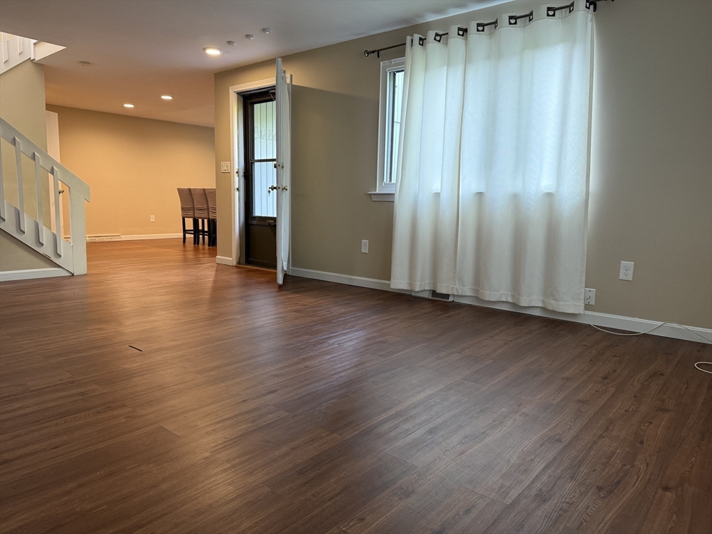 2 bed, 1 bath apartment for rent at 5 Leland Farm Rd Unit 5, Ashland — photo 5 of 15