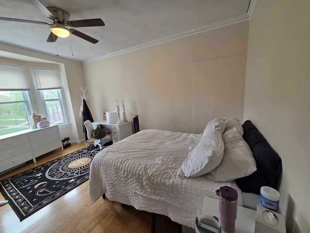 1 bed, 1 bath apartment for rent at 5 Lexington St Unit 5, Clematis Brook — photo 8 of 10