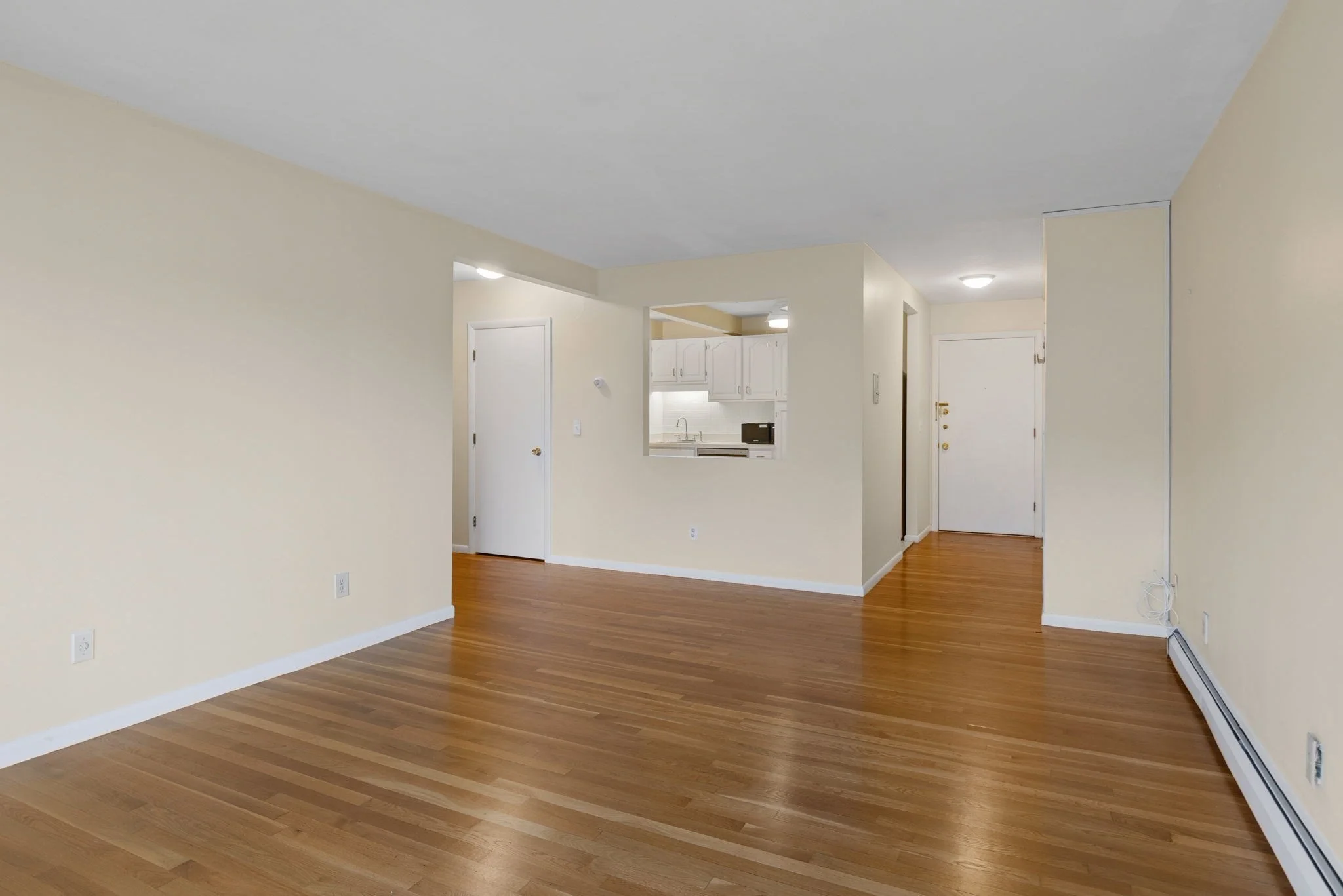 1 bed, 1 bath apartment for rent at 5 Linda Ln Unit 4-4, Dorchester — photo 6 of 15