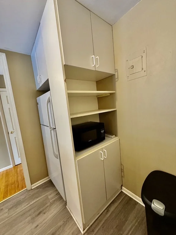 2 bed, 1 bath apartment for rent at 5 Linda Ln Unit 4-8, Dorchester — photo 9 of 31
