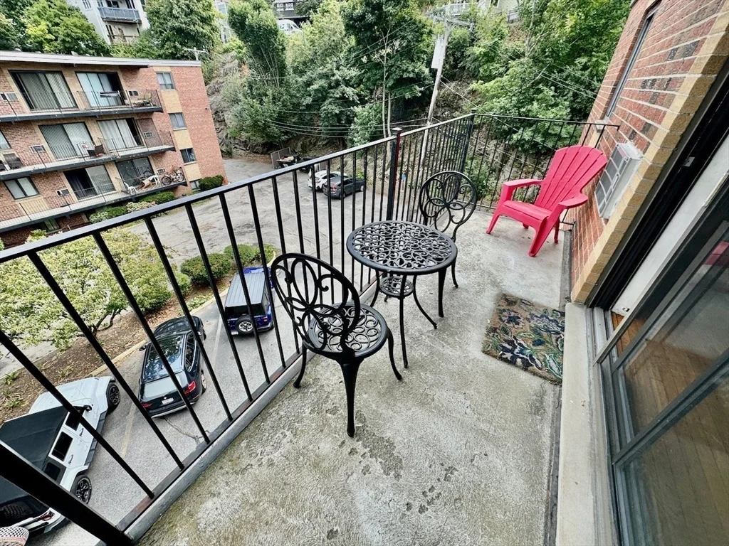 2 bed, 1 bath apartment for rent at 5 Linda Ln Unit 4-8, Dorchester — photo 12 of 31