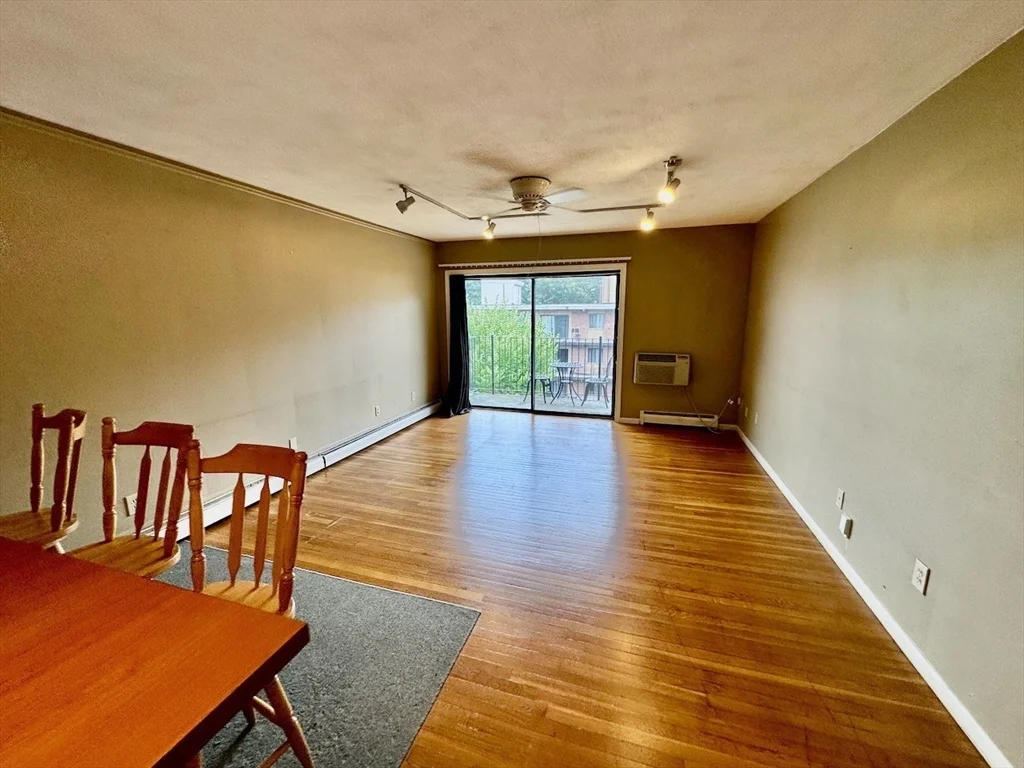 2 bed, 1 bath apartment for rent at 5 Linda Ln Unit 4-8, Dorchester — photo 22 of 31
