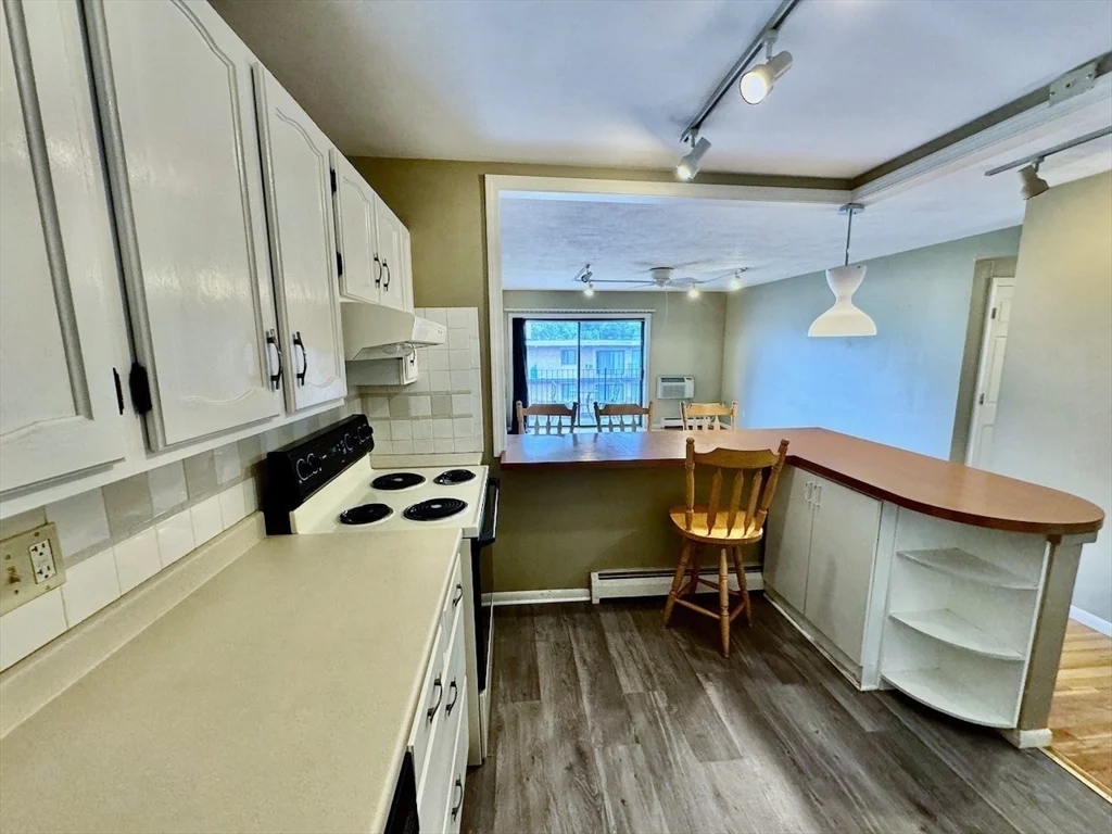 2 bed, 1 bath apartment for rent at 5 Linda Ln Unit 4-8, Dorchester — photo 17 of 31