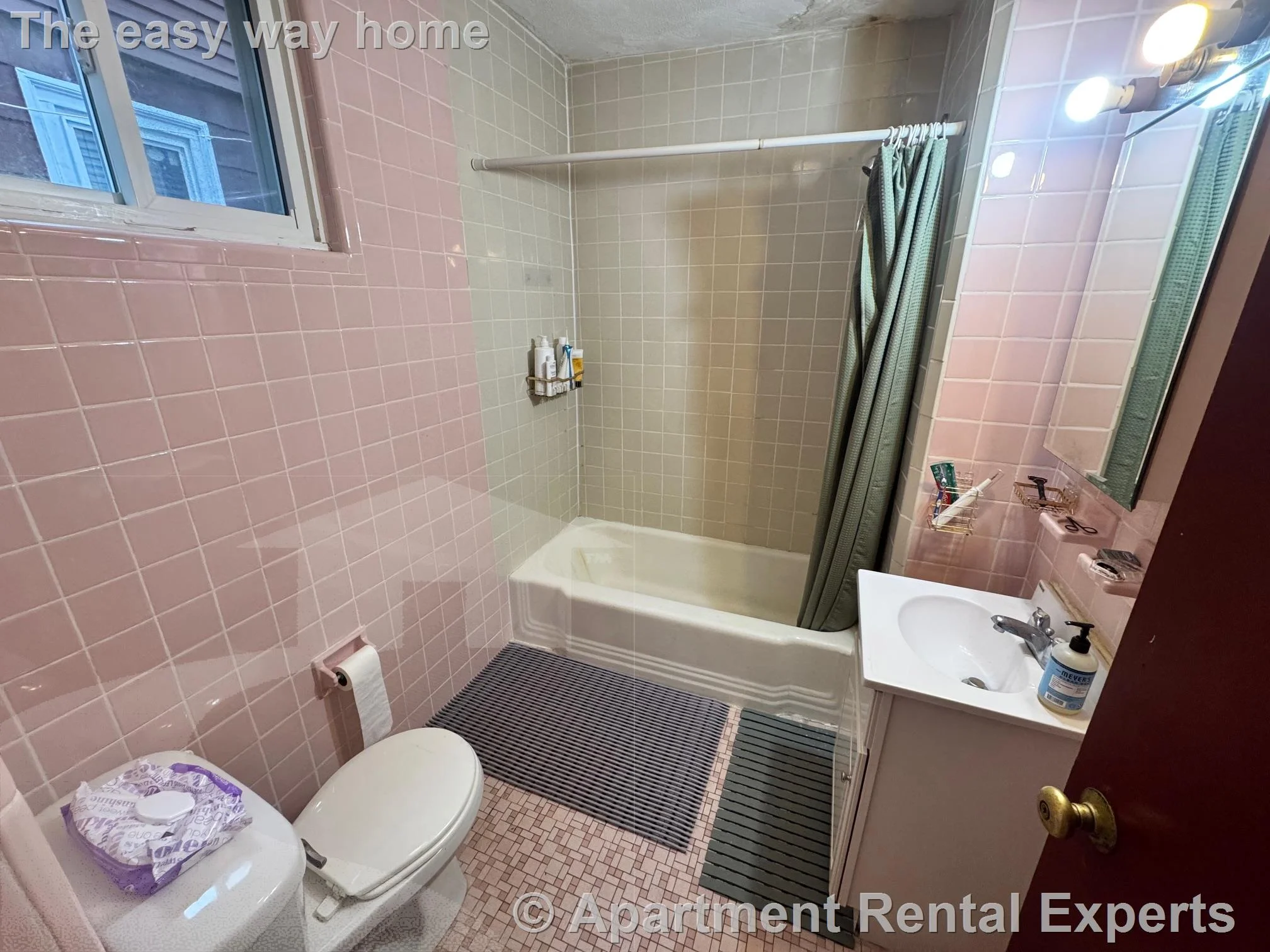 Studio bed, 1 bath apartment for rent at 5 Line St Unit 1A, Ward Two — photo 4 of 4
