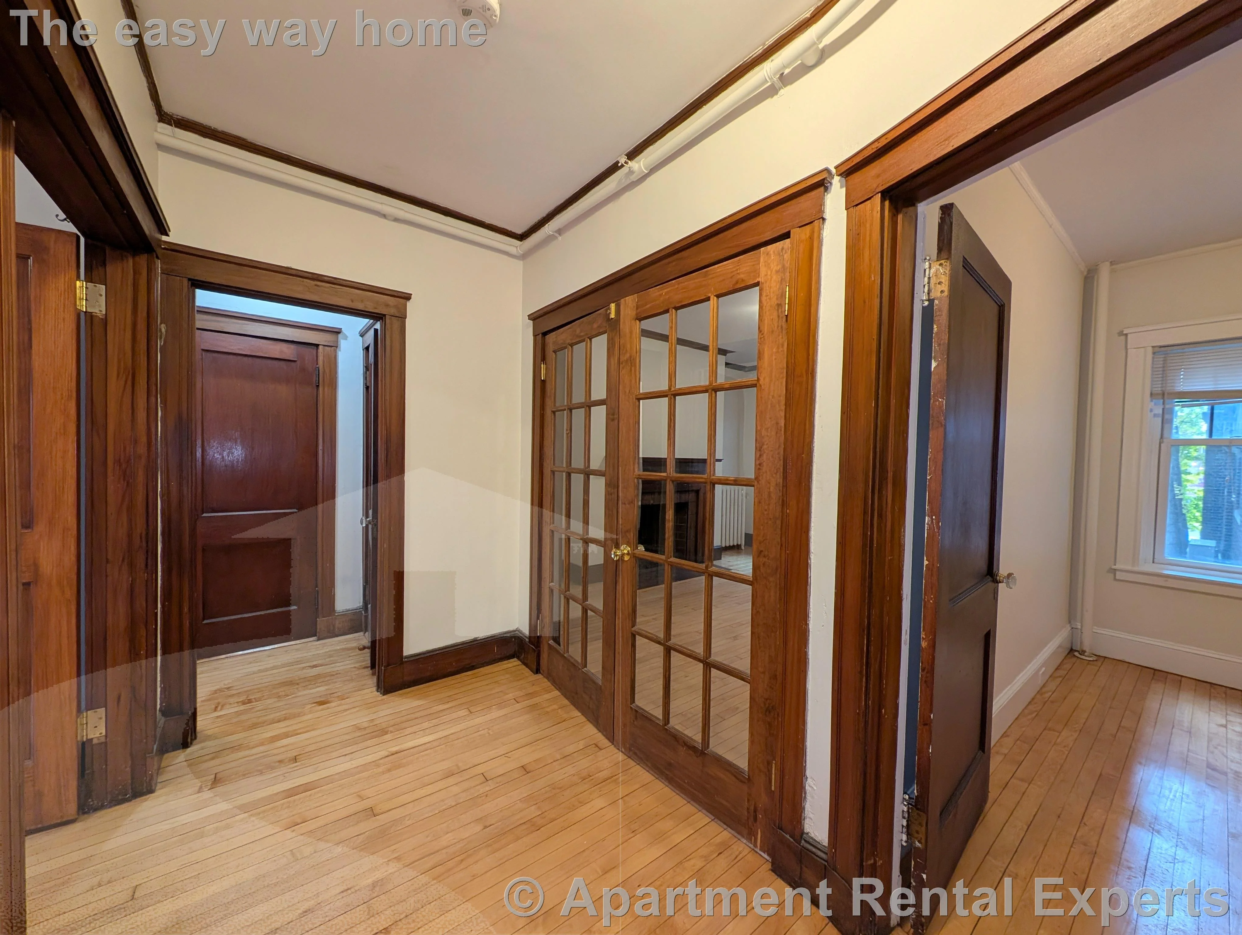 2 bed, 1 bath apartment for rent at 5 Linnaean St Unit 5, Porter Square — photo 3 of 13