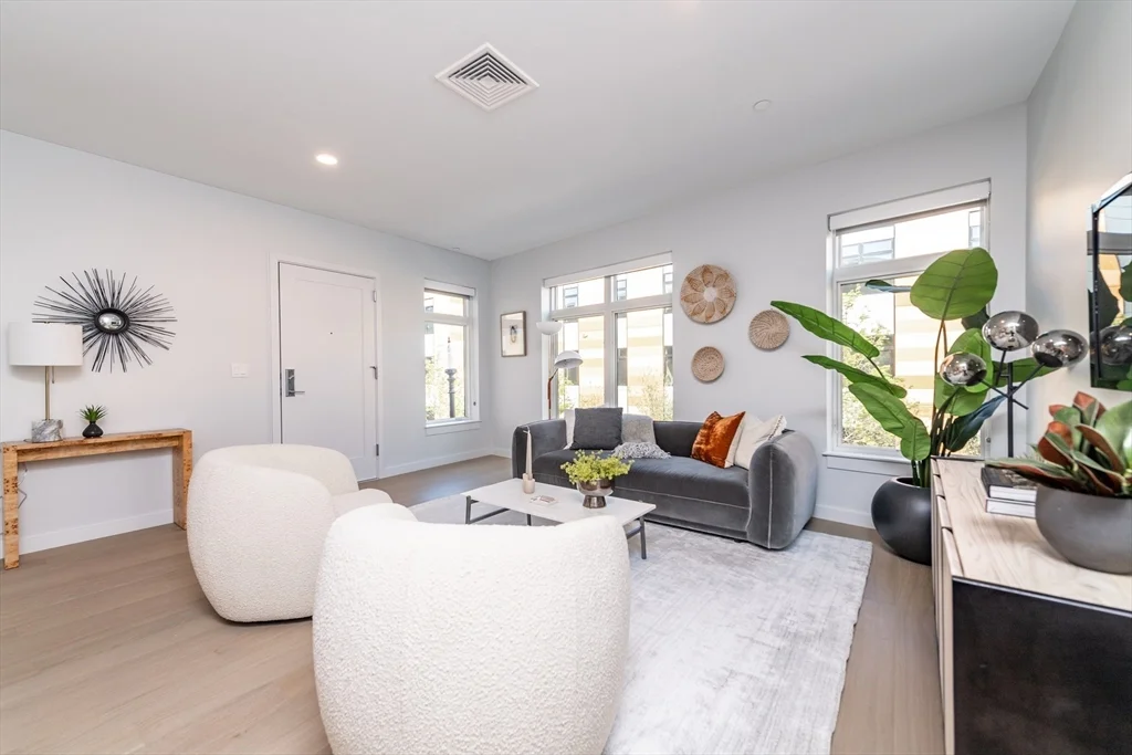 1 bed, 1 bath apartment for rent at 5 Lisbon St Unit 202, East Boston — photo 3 of 16