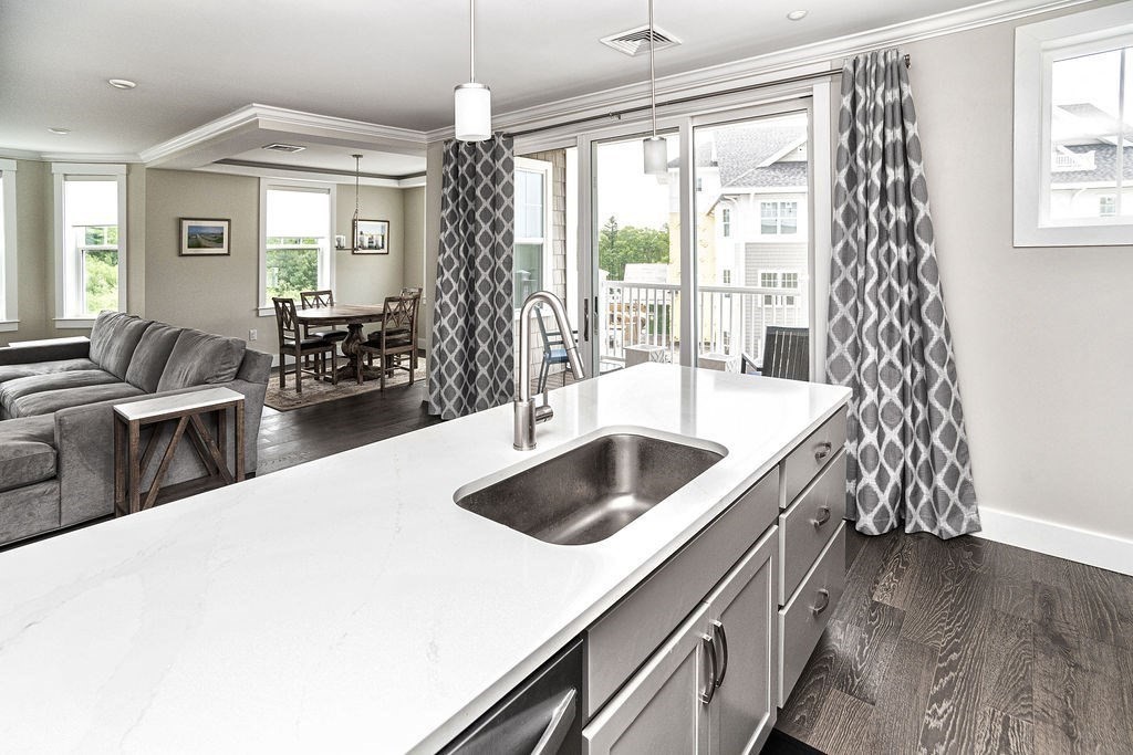 2 bed, 2 bath apartment for rent at 5 Longview Dr Unit 207, Atkinson — photo 14 of 31