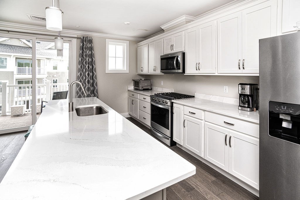 2 bed, 2 bath apartment for rent at 5 Longview Dr Unit 207, Atkinson — photo 13 of 31