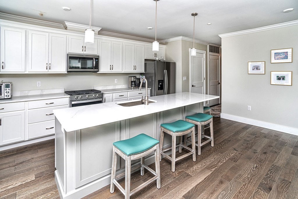 2 bed, 2 bath apartment for rent at 5 Longview Dr Unit 207, Atkinson — photo 10 of 31