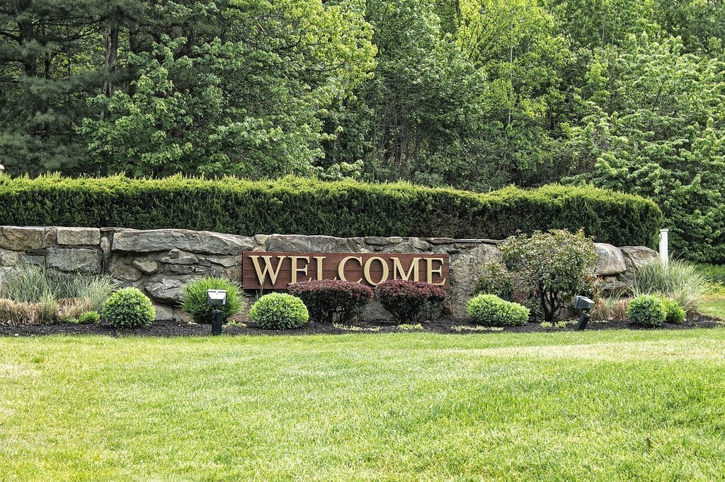 2 bed, 2 bath apartment for rent at 5 Longview Dr Unit 207, Atkinson — photo 5 of 31
