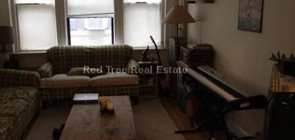 1 bed, 1 bath apartment for rent at 5 Lothian Rd Unit 33, Brighton
