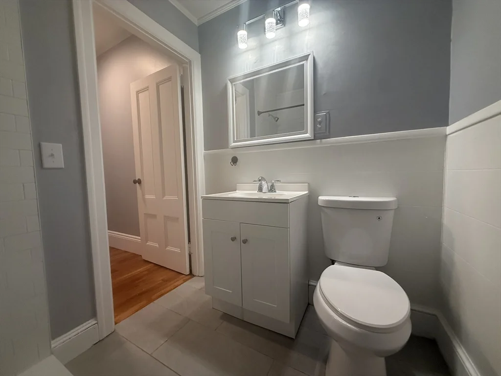 2 bed, 1 bath apartment for rent at 5 Lothrop St Unit 1F, Downtown — photo 8 of 14