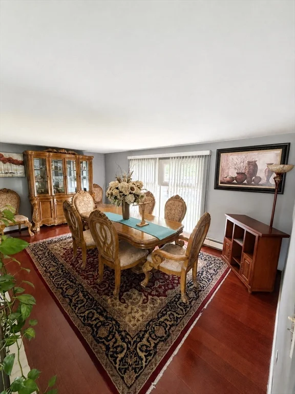 3 bed, 1 bath apartment for rent at 5 Louis Rd Unit 0, Framingham — photo 6 of 11