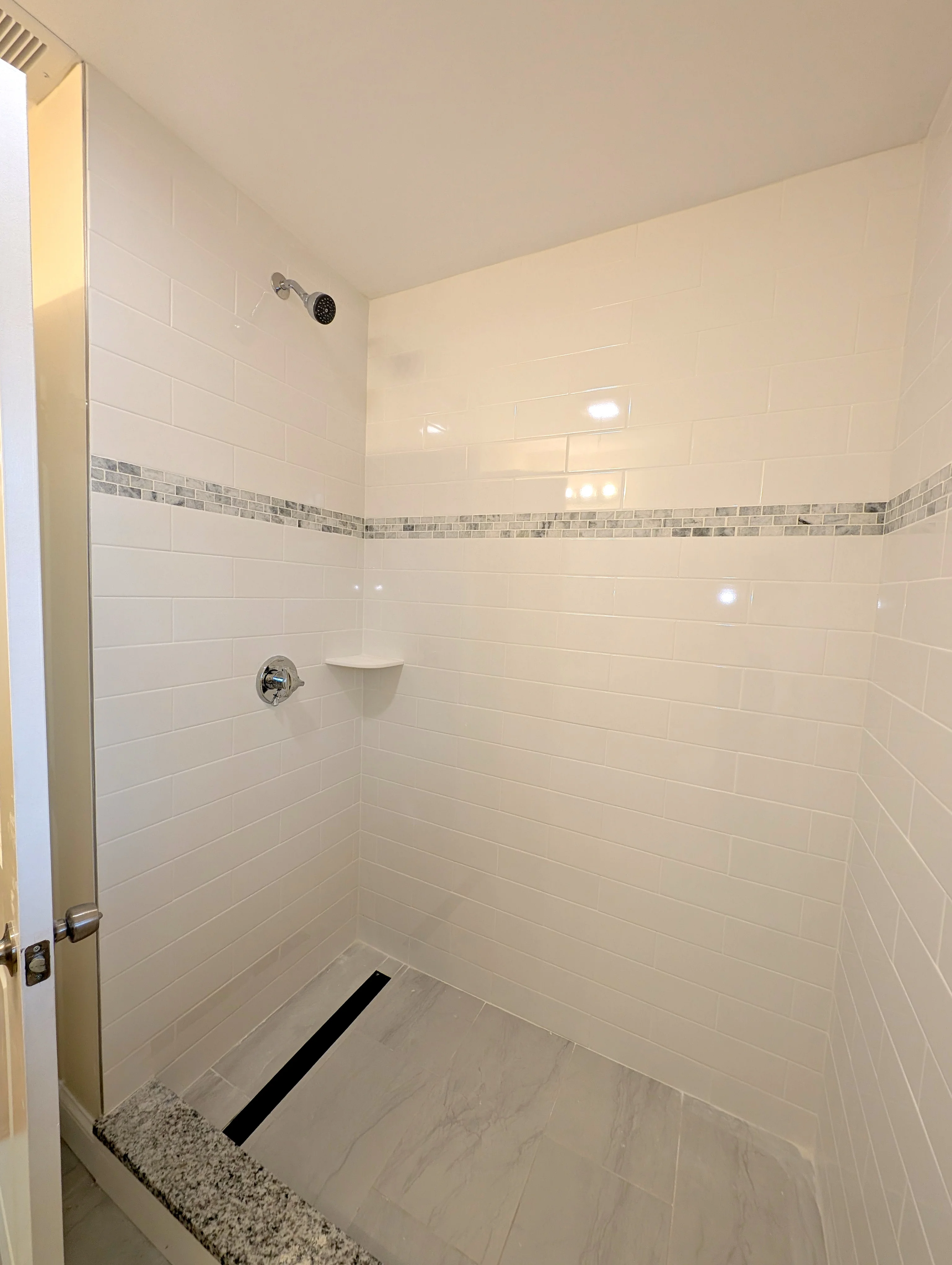 3 bed, 2 bath apartment for rent at 5 Lowell Circle Unit 1, Spring Hill — photo 8 of 17
