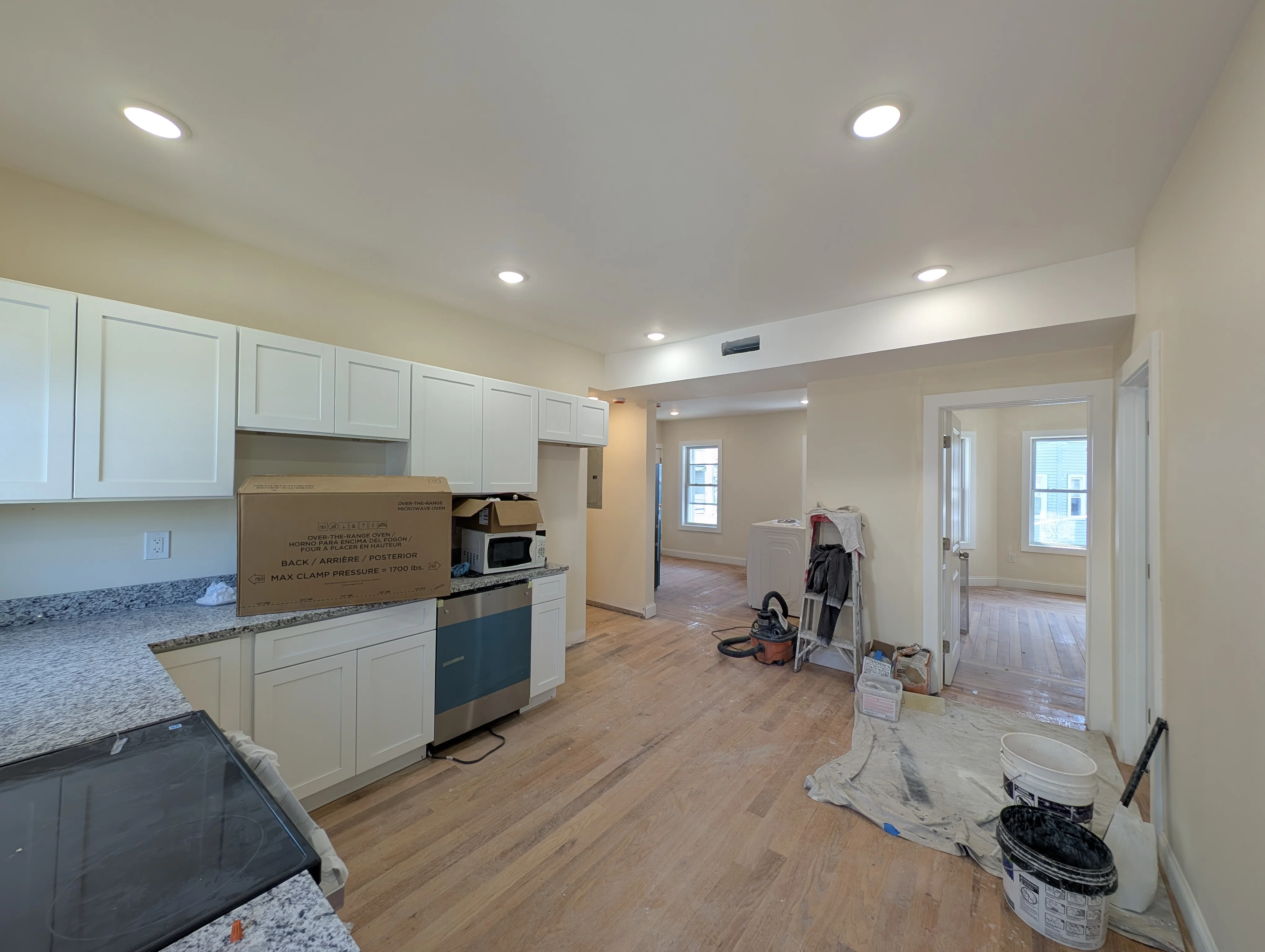 3 bed, 2 bath apartment for rent at 5 Lowell Circle Unit 2, Spring Hill — photo 2 of 16