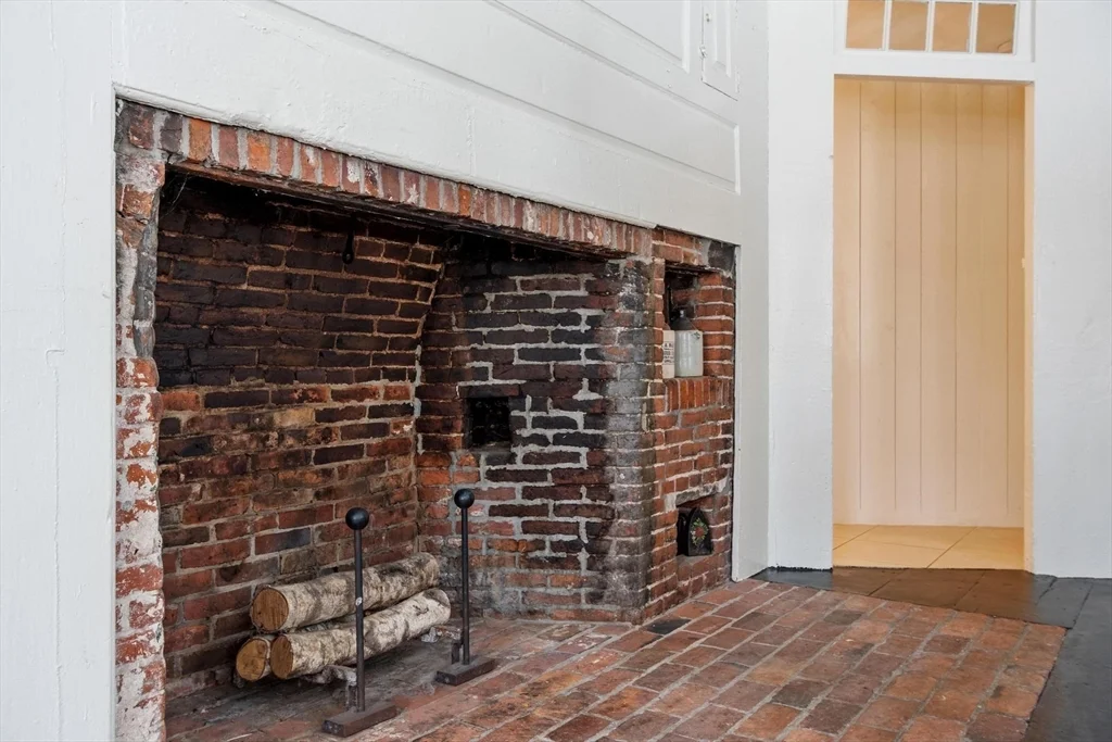 3 bed, 2 bath apartment for rent at 5 Lowell St Unit 5, Carlisle — photo 22 of 26