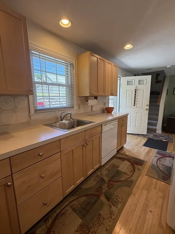 2 bed, 2 bath apartment for rent at 5 Main Unit 3, Upton — photo 4 of 27