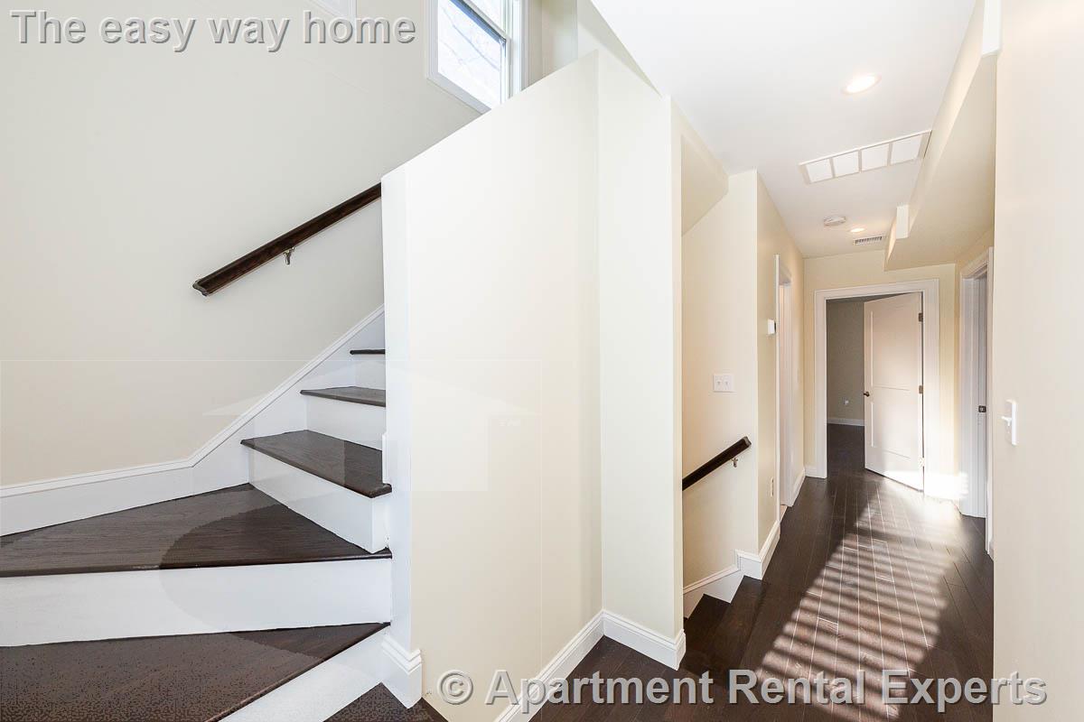 6 bed, 4+ bath apartment for rent at 5 Malvern Ter, Tufts — photo 20 of 22