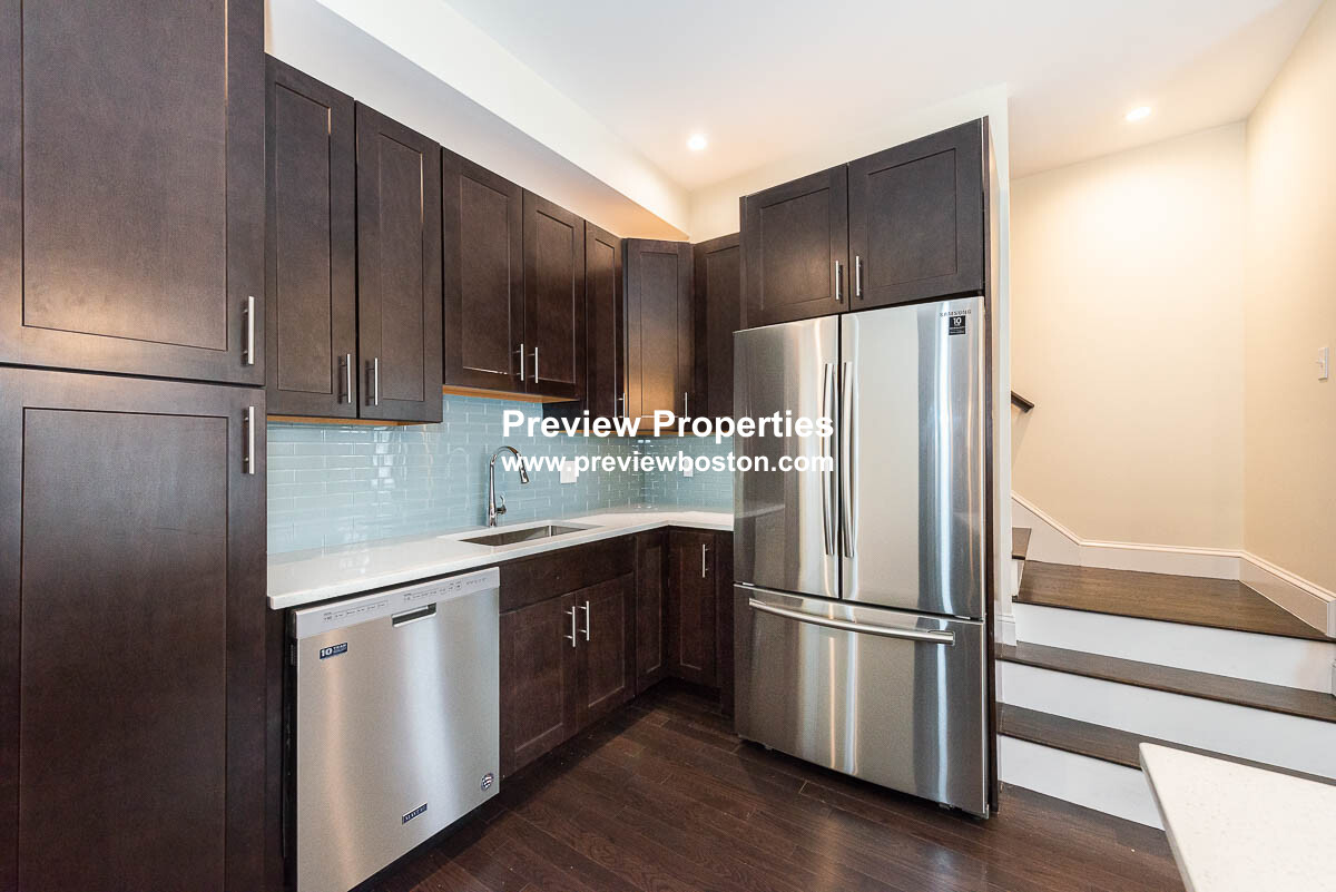6 bed, 4+ bath apartment for rent at 5 Malvern Ter Unit P, South Medford — photo 34 of 40