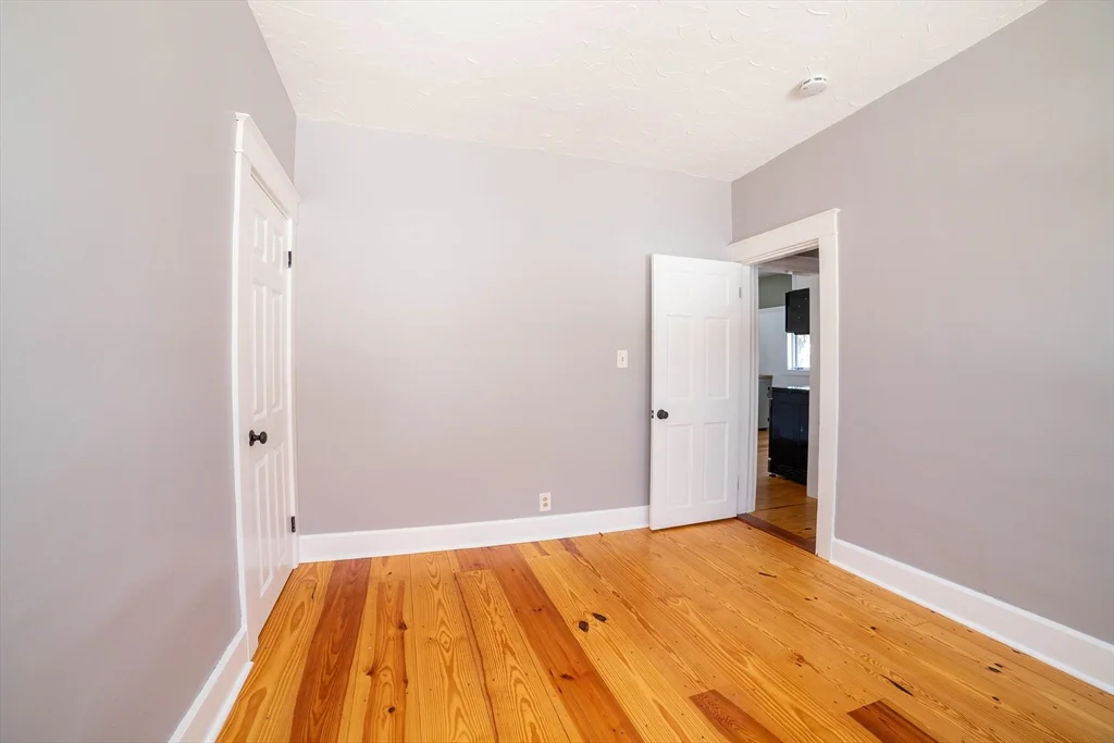 2 bed, 1 bath apartment for rent at 5 Maple Ave Unit 1, Oxford — photo 15 of 22