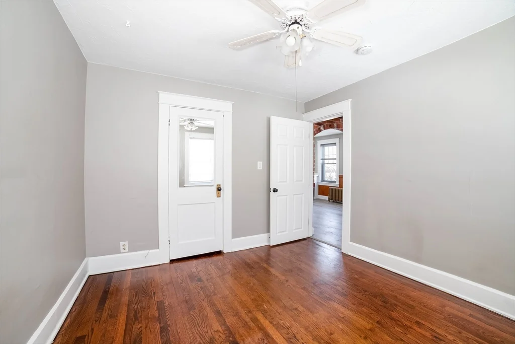 3 bed, 1 bath apartment for rent at 5 Maple Ave Unit 2, Oxford — photo 20 of 22