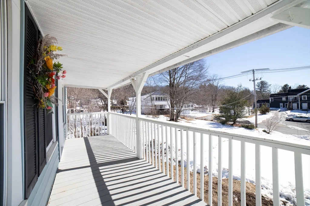 3 bed, 1 bath apartment for rent at 5 Maple Ave Unit 2, Oxford — photo 8 of 22