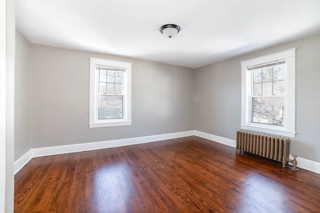 3 bed, 1 bath apartment for rent at 5 Maple Ave Unit 2, Oxford — photo 15 of 22