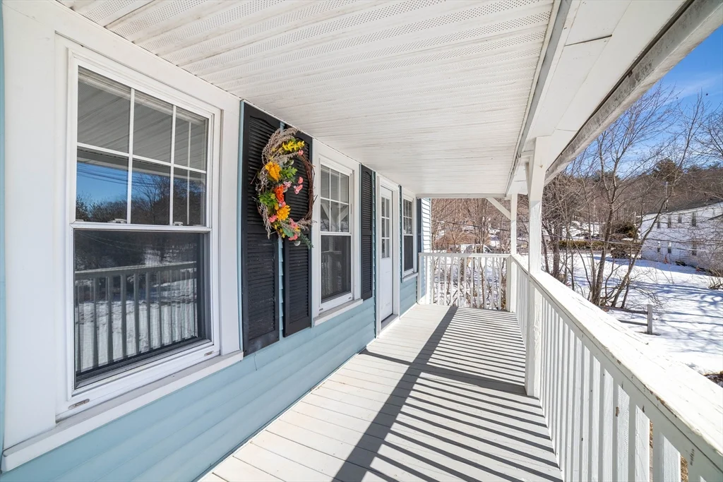 3 bed, 1 bath apartment for rent at 5 Maple Ave Unit 2, Oxford — photo 9 of 22