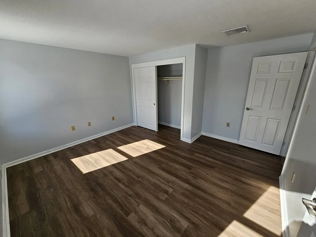 2 bed, 1 bath apartment for rent at 5 Marc Dr Unit 5A5, Plymouth — photo 8 of 24
