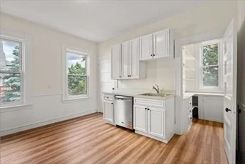 2 bed, 1 bath apartment for rent at 5 Marlboro St Unit 2, Belmont — photo 2 of 14