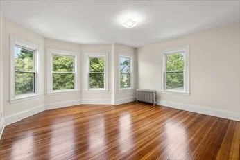 2 bed, 1 bath apartment for rent at 5 Marlboro St Unit 2, Belmont — photo 5 of 14