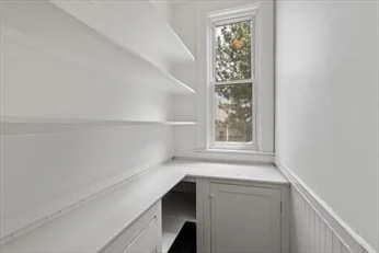 2 bed, 1 bath apartment for rent at 5 Marlboro St Unit 2, Belmont — photo 12 of 14