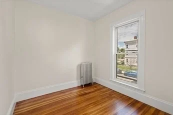 2 bed, 1 bath apartment for rent at 5 Marlboro St Unit 2, Belmont — photo 11 of 14