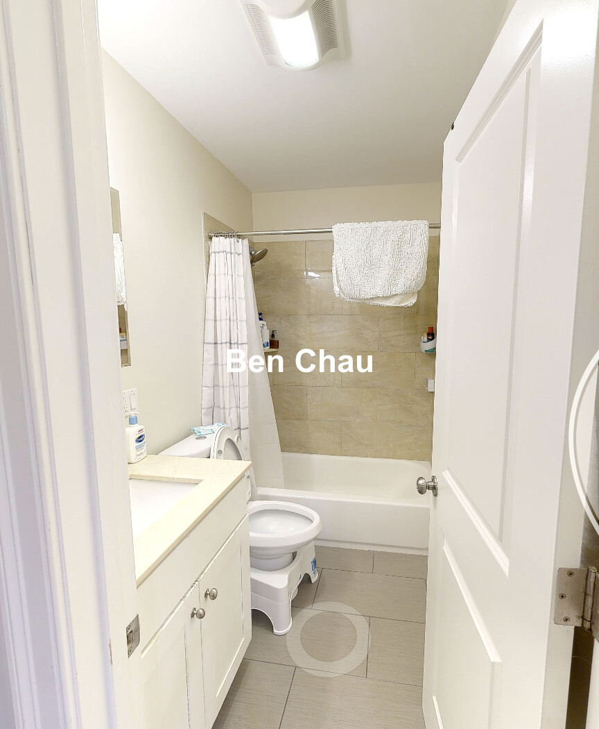 2 bed, 1.5 bath apartment for rent at 5 Marney St Unit 2B, Wellington-Harrington — photo 9 of 12