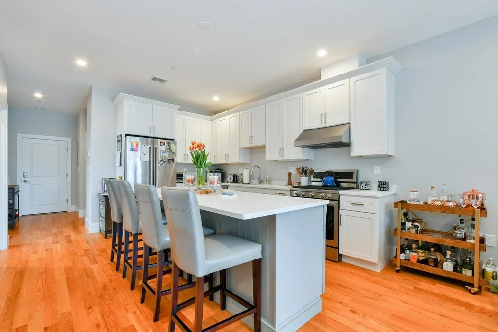 3 bed, 2 bath apartment for rent at 5 Mcbride St Unit 303, Jamaica Plain — photo 2 of 20