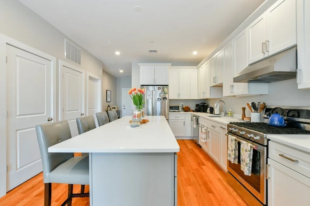 3 bed, 2 bath apartment for rent at 5 Mcbride St Unit 303, Jamaica Plain — photo 6 of 20