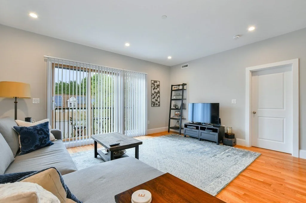 3 bed, 2 bath apartment for rent at 5 Mcbride St Unit 403, Jamaica Plain — photo 5 of 23